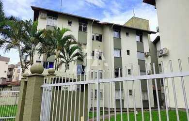 Imagem: O apartamento possui 3 Dormitórios, 1 Banheiro, 1 Vaga na garagem