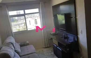 Imagem: O apartamento possui 3 Dormitórios, 1 Banheiro, 2 Vagas na