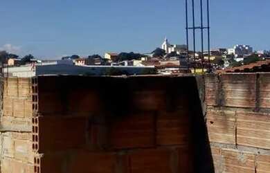 Imagem 6: Venda Casa. 360m² de Área, 5 Vagas na garageme2 Dormitórios