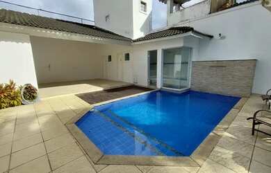 Imagem: A casa em condomínio possui 3 Dormitórios, 4 Banheiros, 2