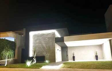 Imagem: A casa em condomínio possui 3 Dormitórios, 5 Banheiros, 4