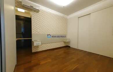 Imagem 2: casa de condomínio fechado nas imediações do metrô Saúde, Shopping...