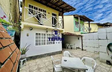 Imagem 2: Casa duplex com 3 quartos sendo 1 suíte, com grande quintal, em Maria...