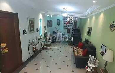 Imagem: A casa possui 4 Dormitórios, 5 Banheiros, 5 Vagas na garagem