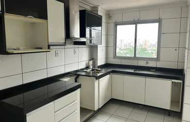 Imagem: O apartamento possui 3 Dormitórios, 4 Banheiros, 1 Vaga na