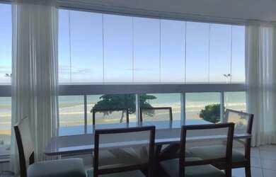 Imagem: O apartamento possui 4 Dormitórios, 3 Banheiros, 2 Vagas na