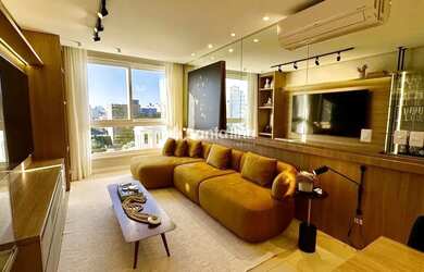 Imagem 2: Apartamento com 2 dormitórios à venda, 73m² - Centro - Florianópolis/SC