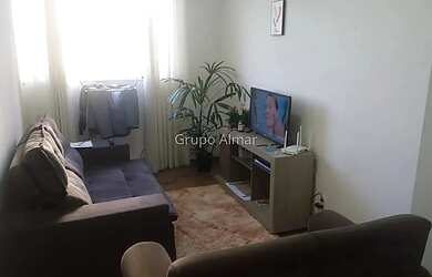 Imagem: O apartamento possui 2 Dormitórios, 1 Banheiro, 1 Vaga na garagem