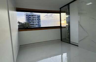 Imagem: O apartamento possui 3 Dormitórios, 2 Banheiros, 2 Vagas na