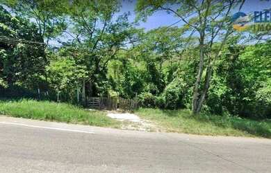 Imagem: O terreno possui 800m² de Área e está localizado em Várzea