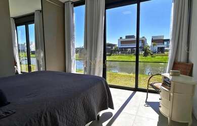 Imagem 11: Casa 03 dormitórios com 03 suítes no Reserva das Águas