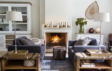 Imagem: A casa possui 4 Dormitórios, 4 Banheiros, 4 Vagas na garagem