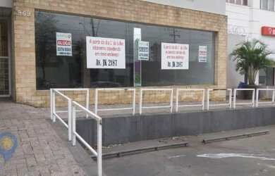 Imagem: O depósito possui 3 Vagas na garagem, 280m² de Área e está