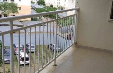 Imagem: O apartamento possui 2 Dormitórios, 1 Banheiro, 1 Vaga na garagem