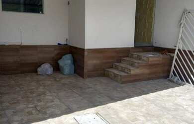 Imagem 2: Casa Bairro São José. Varanda, 55m² de Área, 2 Vagas na garageme2...