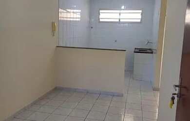 Imagem: O apartamento possui 1 Dormitório, 1 Banheiro, 45m² de Área