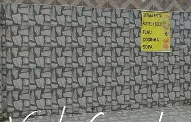 Imagem: A casa possui 4 Dormitórios, 3 Banheiros, 2 Vagas na garagem