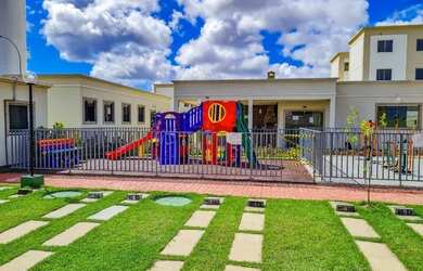 Imagem: O apartamento possui 2 Dormitórios, 1 Banheiro, 1 Vaga na garagem