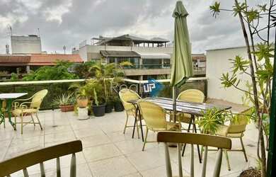 Imagem: O apartamento na cobertura possui 3 Dormitórios, 2 Banheiros