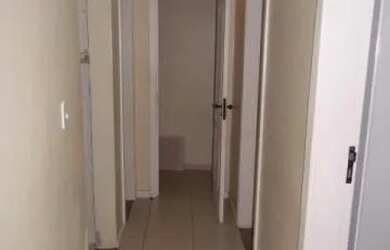 Imagem: A casa possui 3 Dormitórios, 2 Banheiros e 70m² de Área e