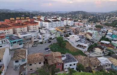 Imagem: O terreno possui 200m² de Área e está localizado em Tribobó