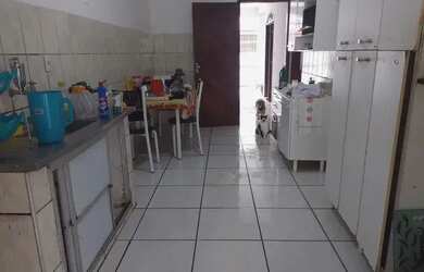 Imagem: A casa possui 2 Dormitórios, 1 Banheiro, 68m² de Área e