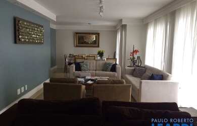 Imagem: O apartamento possui 4 Dormitórios, 5 Banheiros, 5 Vagas na