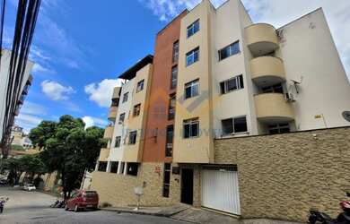 Imagem: O apartamento possui 3 Dormitórios, 1 Banheiro, 1 Vaga na garagem