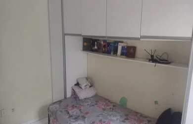 Imagem: A casa possui 2 Dormitórios, 1 Banheiro e está localizado