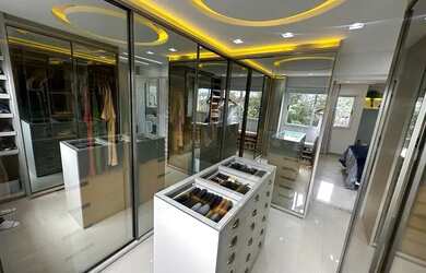 Imagem: O apartamento possui 3 Dormitórios, 4 Banheiros, 3 Vagas na