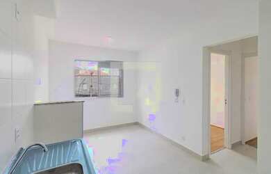 Imagem: O apartamento possui 2 Dormitórios, 1 Banheiro, 32m² de Área