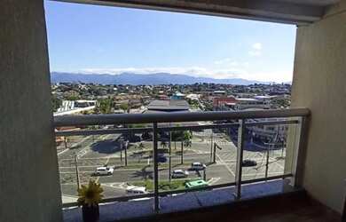 Imagem: O apartamento possui 1 Dormitório, 1 Banheiro, 1 Vaga na garagem