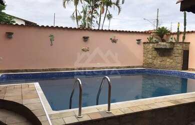 Imagem: A casa para alugar possui 3 Dormitórios, 3 Banheiros, 3 Vagas