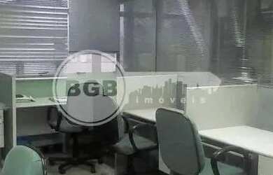 Imagem: O depósito possui 5 Vagas na garagem, m² de Área e está