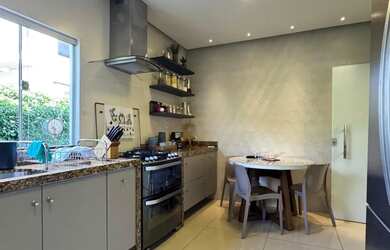 Imagem 16: Casa à venda no Residencial Castanheira, 3 suítes, gabinete, 300m2 por...