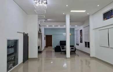 Imagem: A casa em condomínio possui 4 Dormitórios, 4 Banheiros, 4