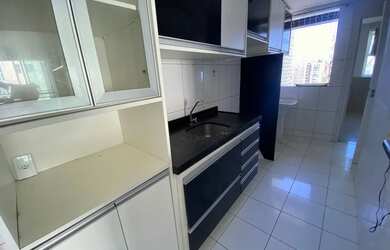 Imagem: O apartamento possui 3 Dormitórios, 3 Banheiros, 2 Vagas na