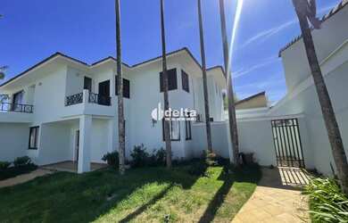 Imagem 4: Casa residencial com 4 suítes, Bairro Morada da Colina - Uberlândia