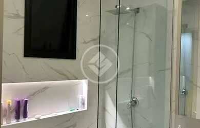 Imagem 12: Casa alto padrão à venda tem 247 metros quadrados com 4 quartos