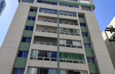 Imagem: O apartamento possui 5 Dormitórios, 5 Banheiros, 3 Vagas na