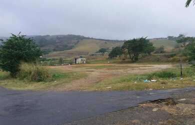 Imagem 7: Terreno em Santa Cruz. Varandae605m² de Área