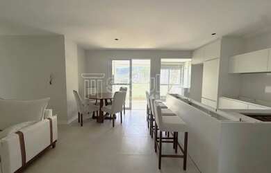 Imagem: Apartamento Semimobiliado à Venda no Centro de Jaraguá do