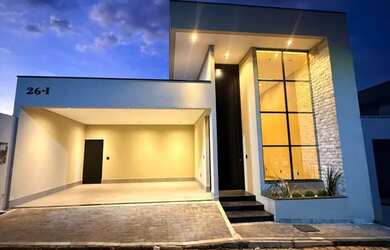 Imagem: A casa em condomínio possui 3 Dormitórios, 4 Banheiros, 2