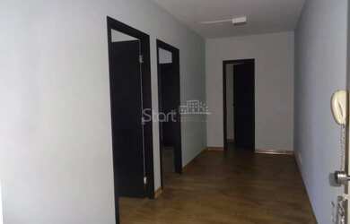 Imagem: O depósito possui 1 Vaga na garagem, 51m² de Área e está