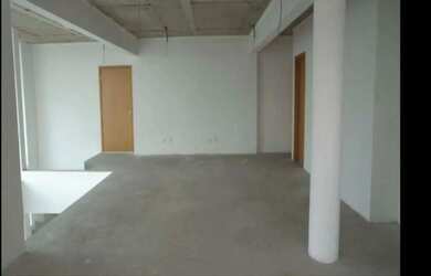 Imagem: O apartamento possui 4 Dormitórios, 5 Banheiros, 5 Vagas na