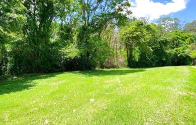 Imagem: O terreno possui 3387m² de Área e está localizado em Fazenda