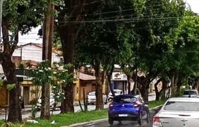 Imagem: A casa à venda possui 4 Dormitórios, 2 Banheiros e 1 Vaga