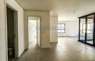 Imagem: O apartamento possui 3 Dormitórios, 3 Banheiros, 2 Vagas na