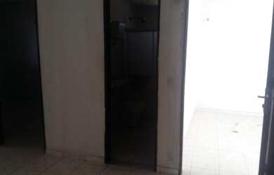 Imagem: A casa possui 2 Dormitórios, 1 Vaga na garagem e está localizado