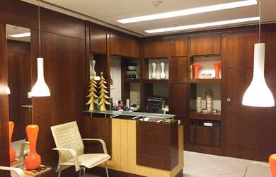 Imagem: O depósito possui 4 Vagas na garagem, 152m² de Área e está